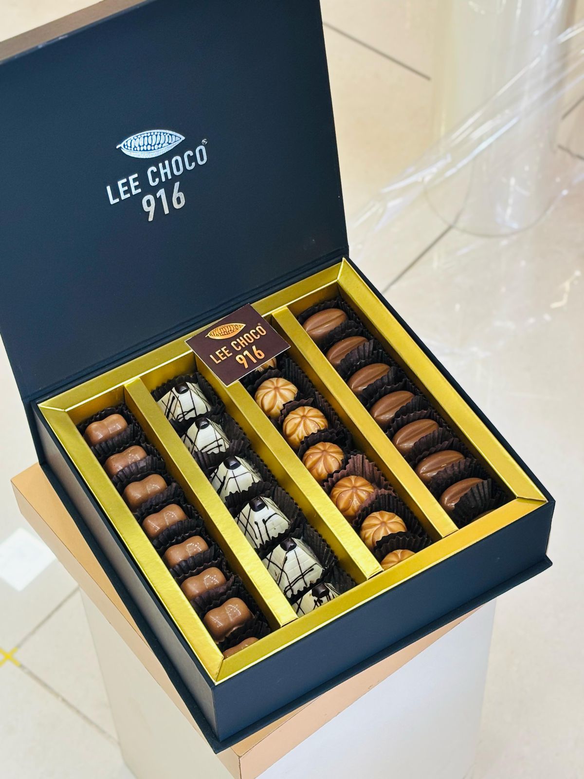 Prestige Noir Assorted